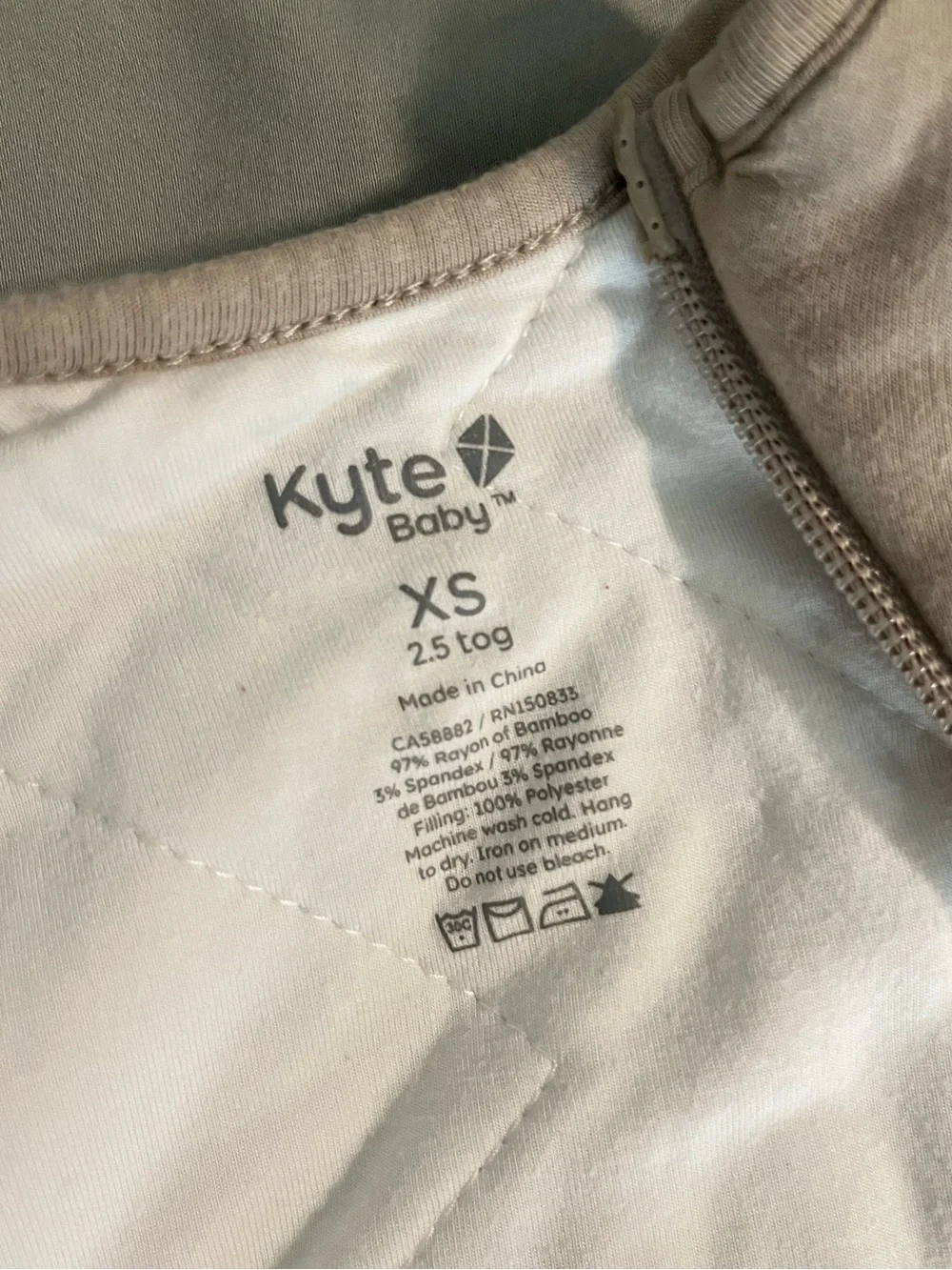 Kyte Baby Bamboo Sleep Sack 2.5 TOG in Oat (0-3m)